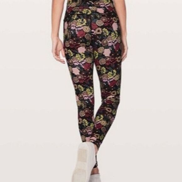 Lululemon Wunder Under Hi Rise Floral 28" Leggings Size 2 - Picture 3 of 15